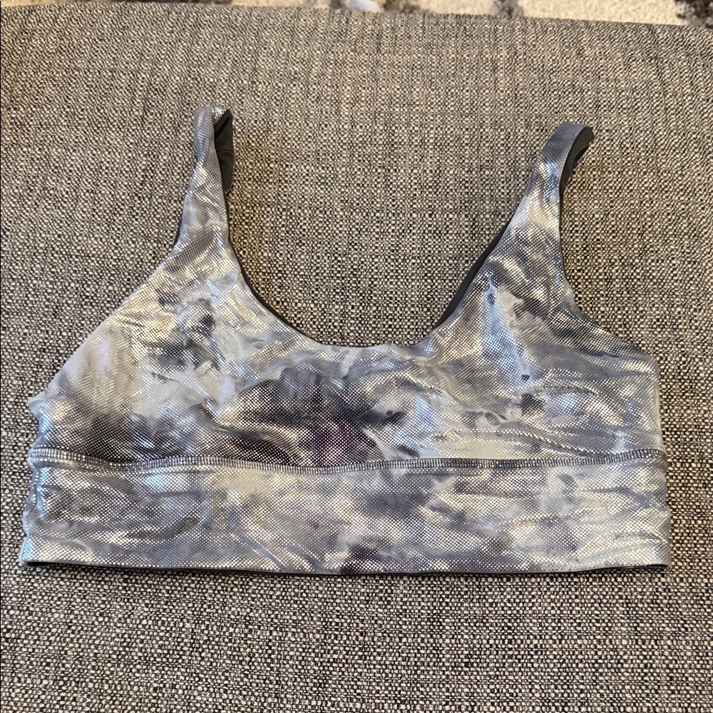 REVERSIBLE Lululemon Athletica Silver and Black Sports Bra